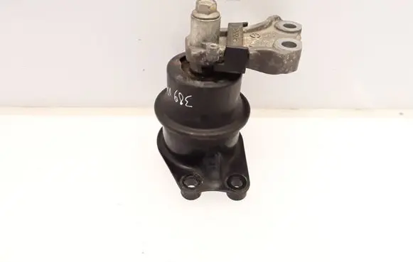 Honda CR-Z Engine mount bracket