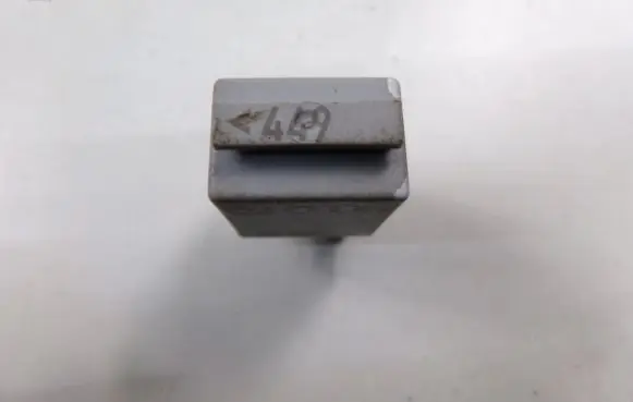 Volkswagen Golf V Other relay 1K0951253