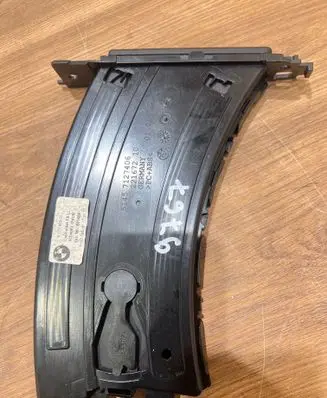BMW 3 E90 E91 Cup holder 7127406