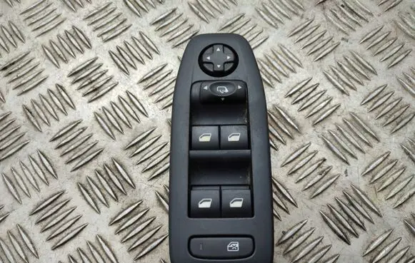 Peugeot 2008 I Electric window control switch 96749624ZD