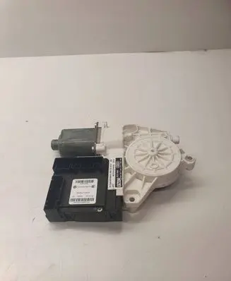 Audi A3 S3 8P Sliding door electric window regulator 8P4959802B
