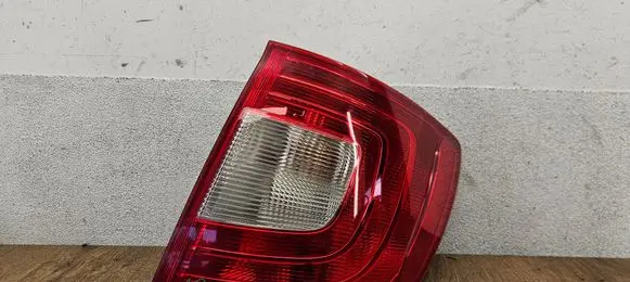 Skoda Superb B6 (3T) Rear/tail lights 3T9945096 11802 214802RH