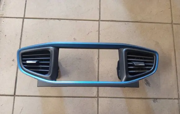 Hyundai Ioniq Dash center air vent grill 84740G2100 CF4VT1 201902150051