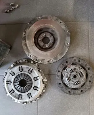 Nissan Primera Dual mass flywheel 