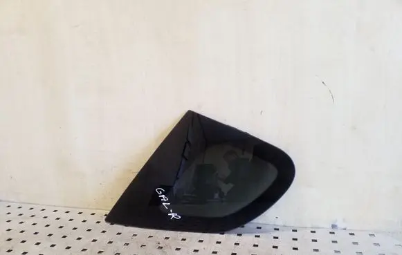 Lexus CT 200H Rear side window 43R007953