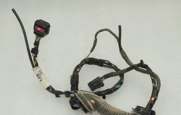 Opel Zafira C Tailgate/trunk wiring harness 13302519 20862609