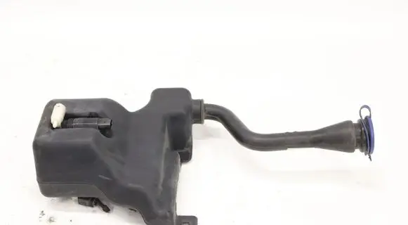 Mercedes-Benz Vito Viano W447 Windshield washer fluid reservoir/tank A4478690120