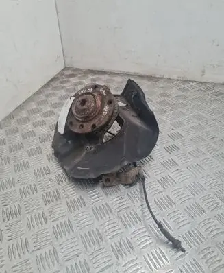 BMW 3 E46 Front wheel hub 