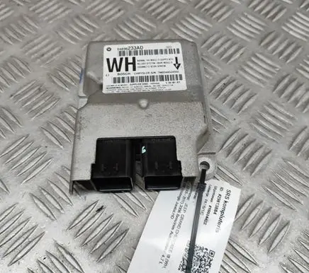 Jeep Grand Cherokee (WK) Airbag control unit/module 04896233AD