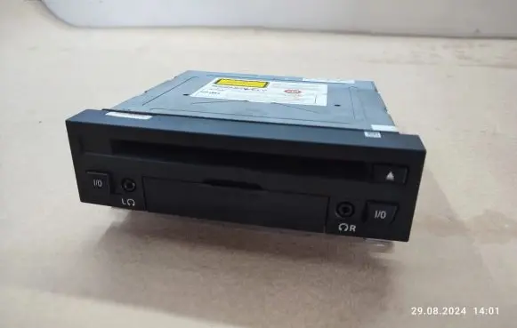 CD/DVD changer