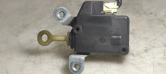 Toyota Aygo AB10 Central locking motor 