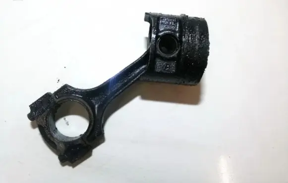 Audi A4 S4 B5 8D Piston with connecting rod