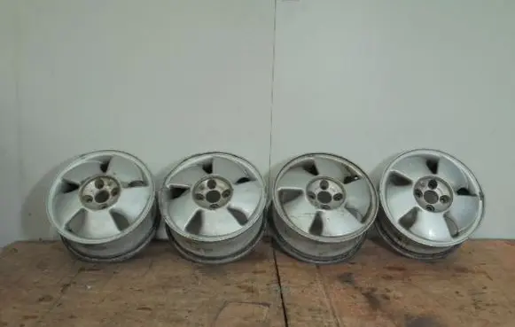 Opel Vectra A R12 alloy rim 