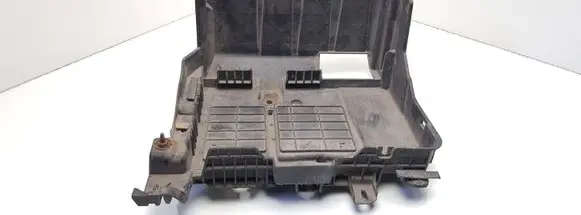 Renault Scenic II - Grand scenic II Battery tray 8200467409
