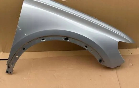 Audi Q3 F3 Fender 12BLOTNIKQ83A