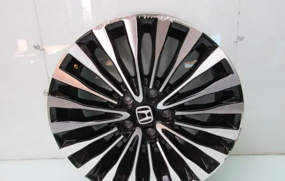 Honda e:Ny1 R18 alloy rim 