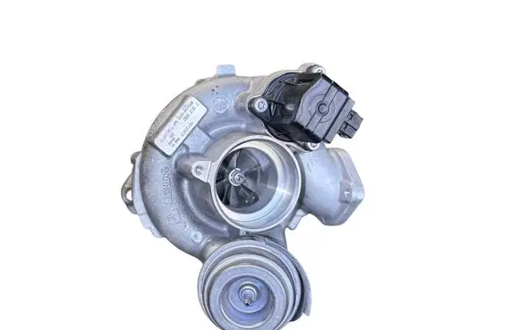 BMW 7 G11 G12 Turbo 7562050 8301040001 830104