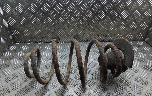 Opel Astra H Rear coil spring