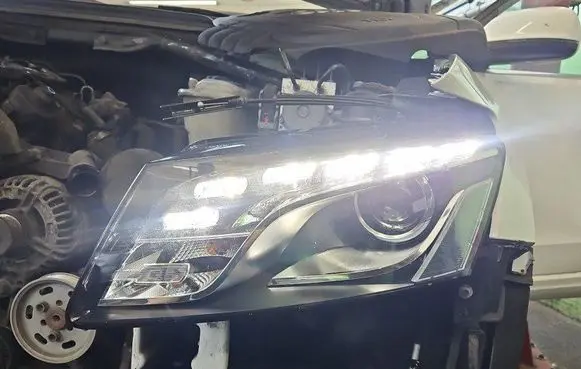 Audi Q5 SQ5 Headlight/headlamp 8R0941029AF IMPRK1489915
