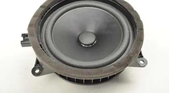 Volvo XC90 Front door speaker 31489120