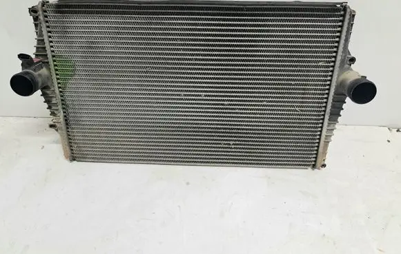 Volvo V70 Intercooler radiator