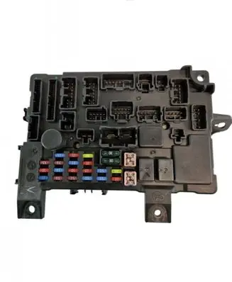 Mitsubishi Outlander Fuse module 8637A882