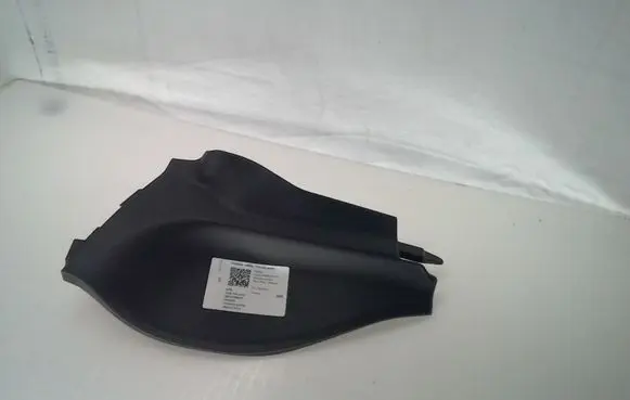 Toyota Prius (XW50) Car ashtray trim 5881747050