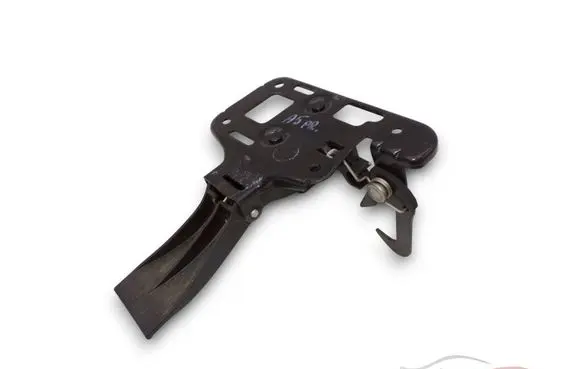 Audi A5 Sportback 8TA Engine bonnet/hood lock/latch loop/hook 8T0823480