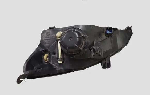 Ford Focus Headlight/headlamp YS4X13005