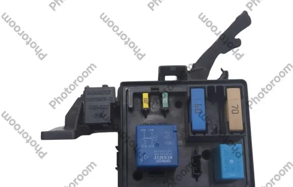 Renault Megane III BSM Control unit 243516967R 63598207
