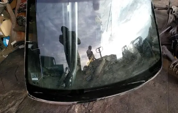 Renault Laguna II Front windscreen/windshield window 
