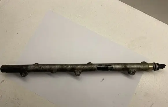 Land Rover Range Rover L322 Fuel main line pipe 0445216002 052289