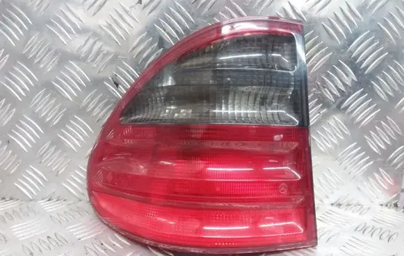 Mercedes-Benz E W210 Rear/tail lights A2108206764 3240212461