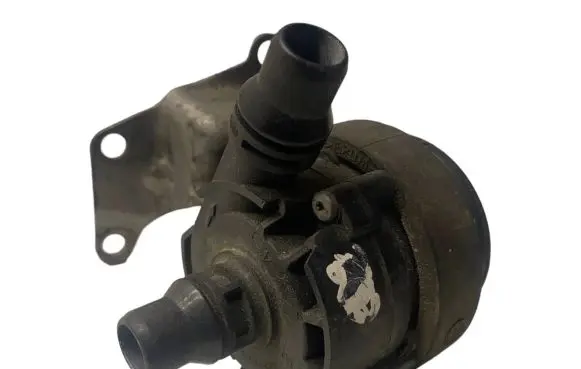 BMW 3 F30 F35 F31 Electric auxiliary coolant/water pump 7643949