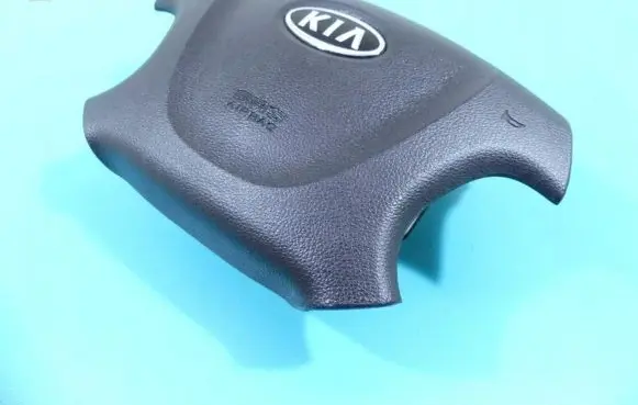 Steering wheel airbag