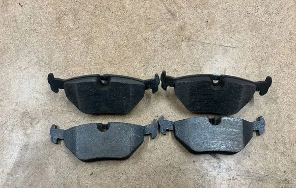 BMW 3 E46 Brake pads (rear) 34212157574 2157574