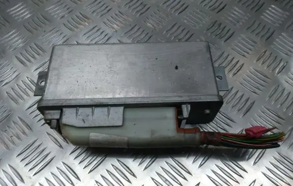 Audi 80 90 S2 B4 ABS control unit/module 4A0907379A 0265100056