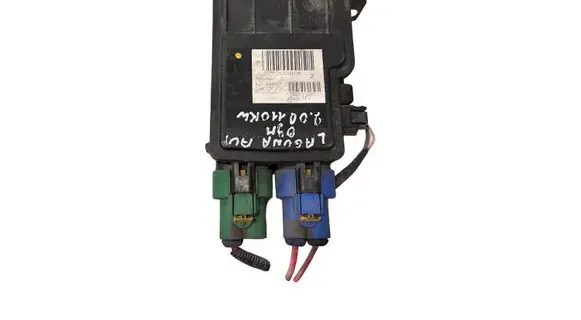 Renault Laguna III Power management control unit 243800002R PRT02010 220208122611