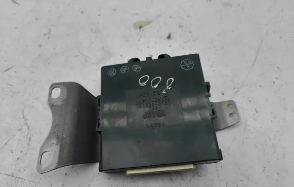 Lexus IS 220D-250-350 Power management control unit 8967053030 1012380101