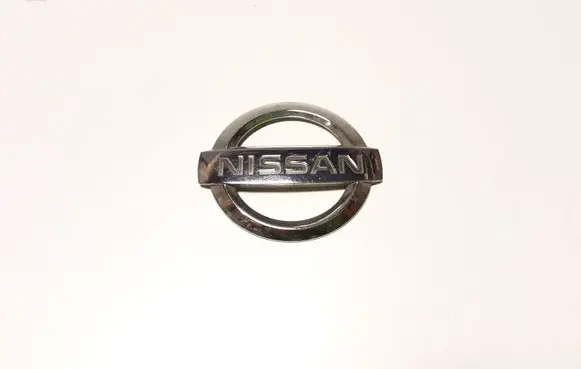 Nissan X-Trail T30 Manufacturers badge/model letters 848908H700 8H700