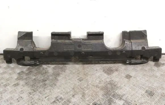 Front bumper foam support bar