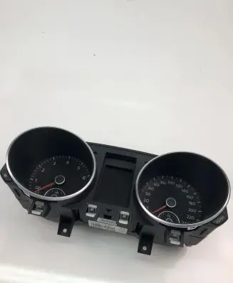 Volkswagen Golf VI Speedometer (instrument cluster) 5K0920870F