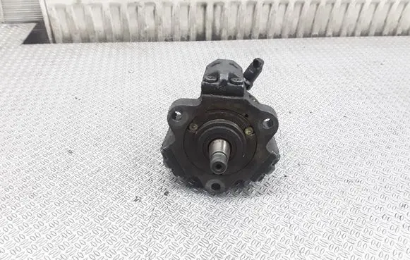 Renault Scenic I Fuel injection high pressure pump 7700111010 0445010018