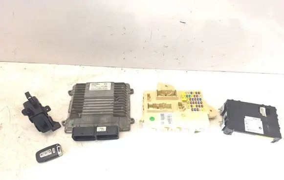 Engine ECU kit and lock set