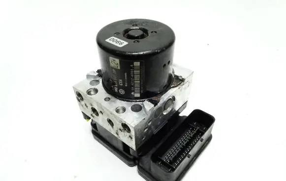 Volkswagen Golf VI ABS Pump 1K0907379BL 1K0614517DP 0783147331