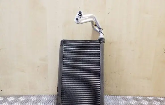 Subaru XV Air conditioning (A/C) radiator (interior) 