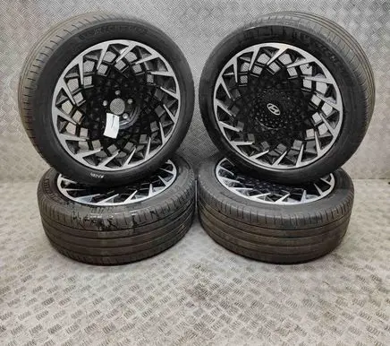 R20 alloy rim
