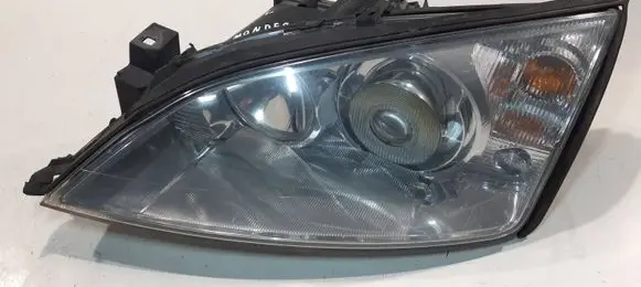 Ford Mondeo Mk III Headlight/headlamp 1S7113006CK 0301174271