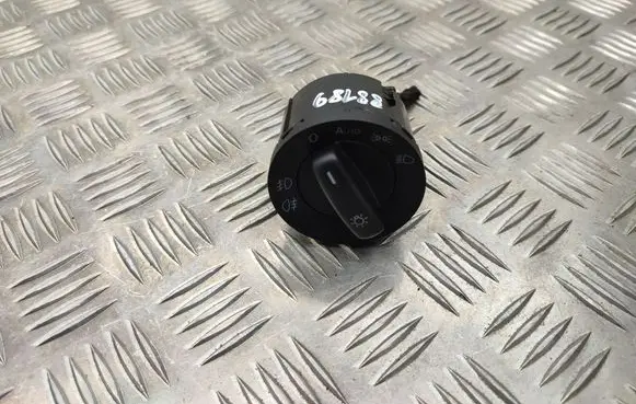 Volkswagen PASSAT B6 Light switch 1K0941431BN