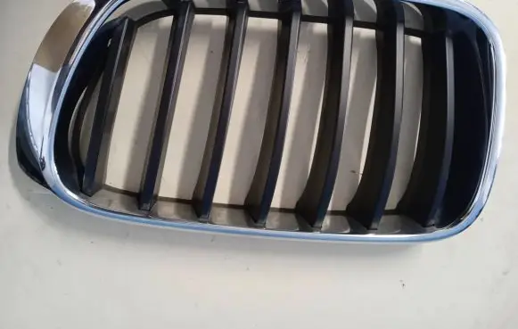 BMW X3 F25 Front grill 7237421 7210725